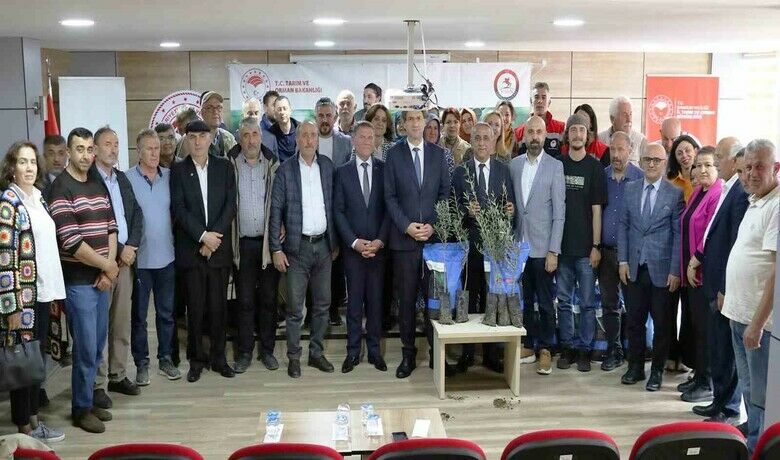 Samsun’da sorgum sudan otu tohum teslim töreni
 - Samsun’un 19 Mayıs ve Ladik ilçelerinde, Tarım ve Orman Bakanlığı Bitkisel Üretim Genel Müdürlüğü tarafından yürütülen "Tarım Arazilerinin Kullanımının Etkinleştirilmesi Projesi" kapsamında "Sorgum Sudan Otu Melezi Üretiminin Yaygınlaştırılması Projesi" çerçevesinde tohum teslim töreni düzenlendi.