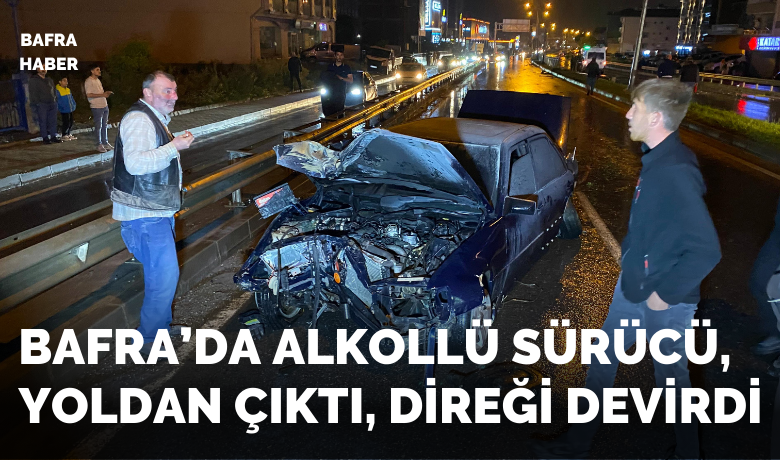 Otomobil Yol Aydınlatma LambasınıDevirdi, Araç Alev Aldı - Samsun’un Bafra ilçesinde alkollü bir sürücü, yağış nedeniyle kayganlaşan yolda direksiyon hakimiyetini kaybederek yol aydınlatma lambasını devirdi, ardından bariyerlere çarptı. Kazanın ardından araç alev aldı.