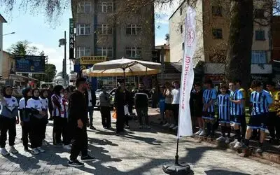 Vezirköprü’de 19 Mayıs coşkusu kros yarışıyla başladı
