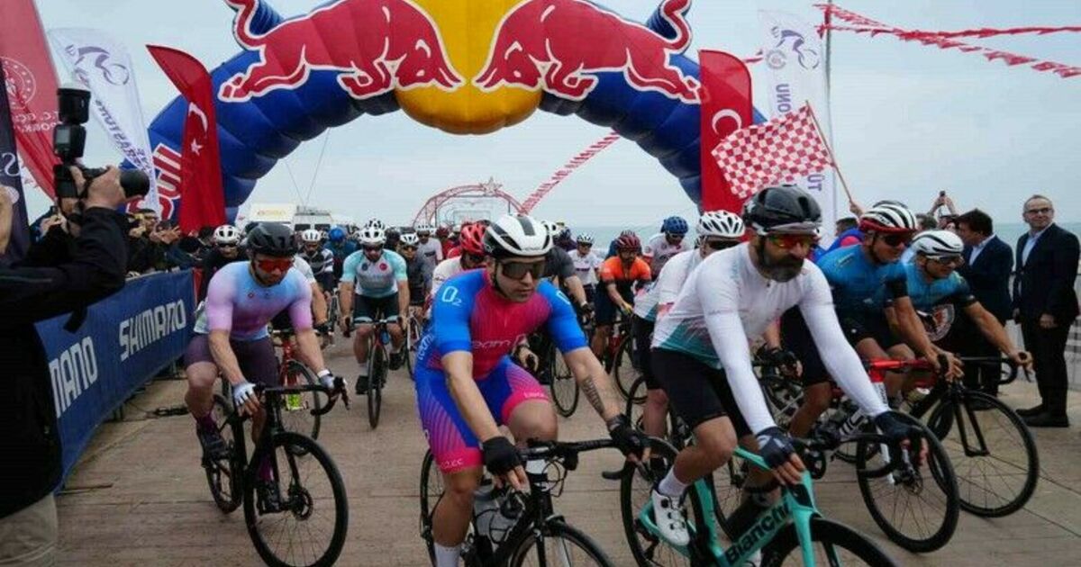 İlkadım Gran Fondo Bisiklet Yarışları, 494 sporcunun katılımıyla start aldı
