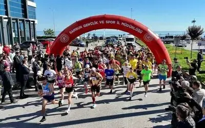 Samsun’da 19 Mayıs Uluslararası Yarı Maratonu koşuldu
