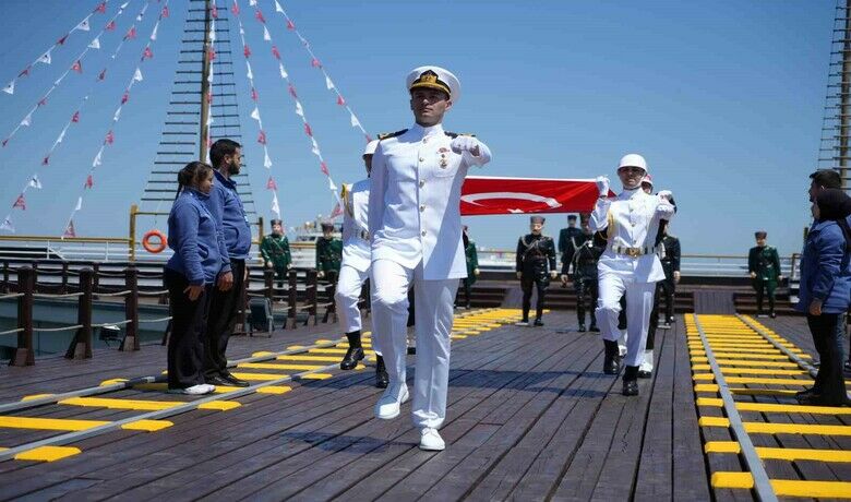 19 Mayıs Bayrak Devir Teslim Töreni
 - Samsun’da, 19 Mayıs Atatürk’ü Anma, Gençlik ve Spor Bayramı kapsamında düzenlenen "Bayrak Devir Teslim Töreni", yoğun katılımla gerçekleştirildi.