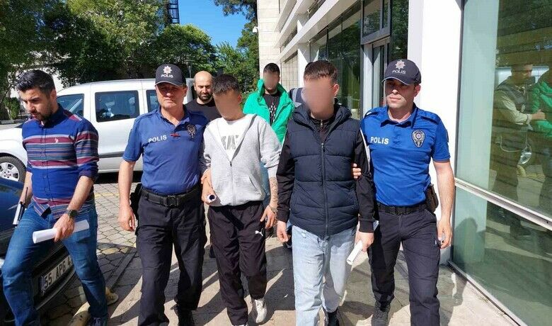 Konserde bıçaklama olayına 3 tutuklama
 - Samsun’da konserde bir kişinin bıçaklanmasıyla ilgili gözaltına alınan 4 kişiden 3’ü tutuklandı, 1’i adli kontrol şartıyla serbest bırakıldı.