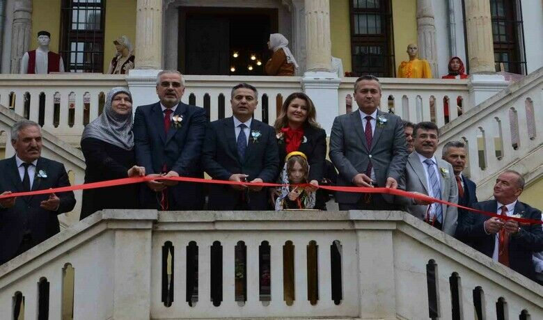 Bafra’da yıl sonu sergisi
