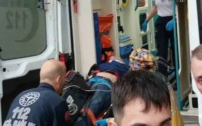 Cezaevi müdürü cinayetine karışan şahsa berberde silahlı saldırı: Kafasından vuruldu