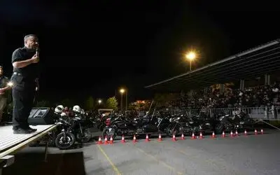 Emniyet Müdürü Arıbaş motosiklet sürücülerine seslendi: "Samsun’da kask duyarlılığı oluşturalım"
