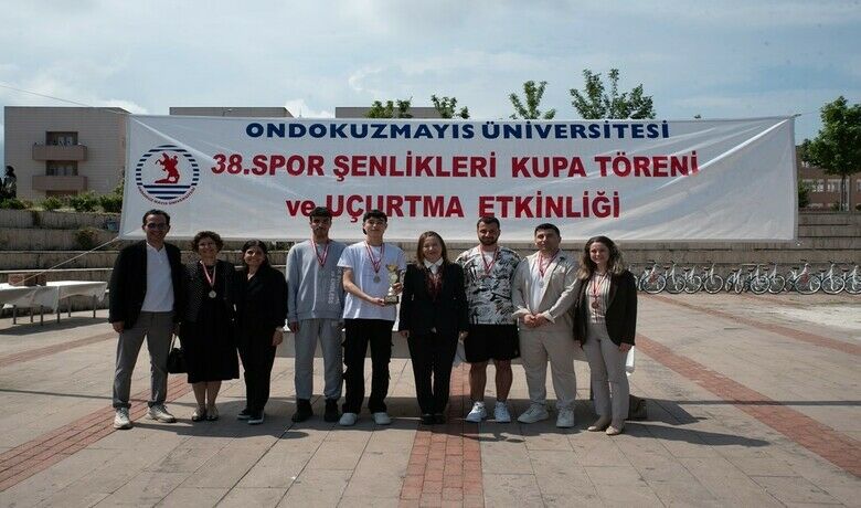 OMÜ’de ‘38. Üniversite İçi Spor Müsabakaları Kupa Töreni’
