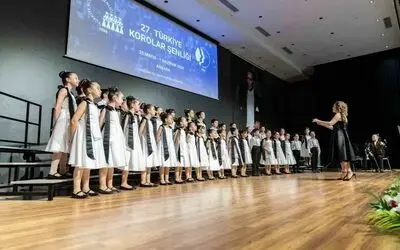 Amisos Çocuk Korosu’na Türkiye Korolar Şenliği’nde iki ödül
