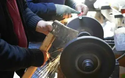 Yarım asırlık demirci usta uyardı: "Bıçağınızı bulaşık makinesine atmayın, kurbanda sorun yaşarsınız"

