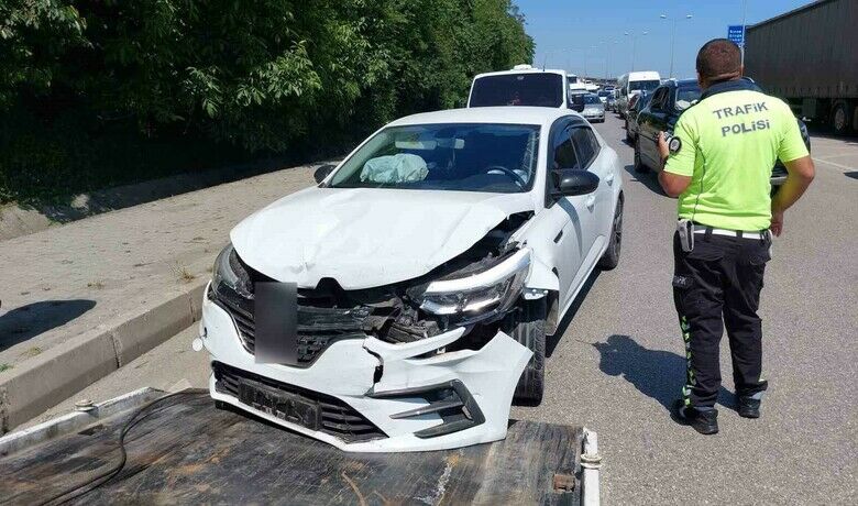 Samsun’da 4 araçta zincirleme kaza: 5 yaralı
 - Samsun’da 4 aracın karıştığı zincirleme trafik kazasında 5 kişi yaralandı.
