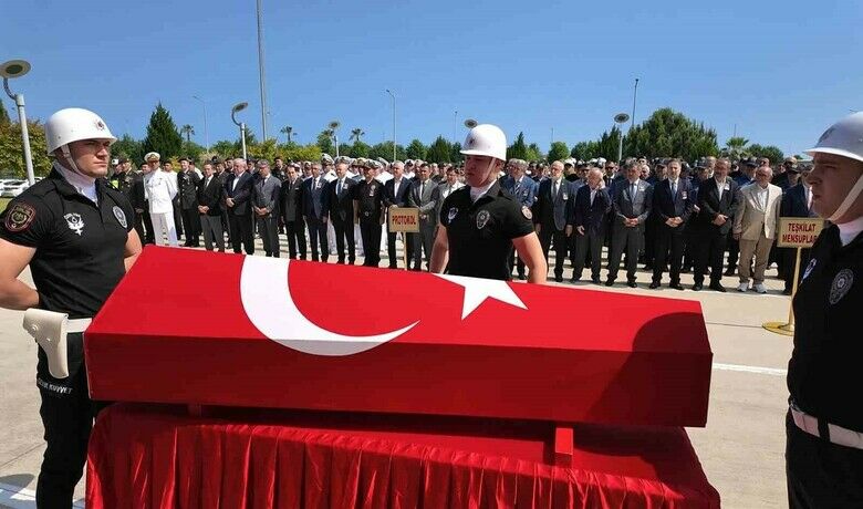 Kalbine yenik düşen polis için tören
 - Samsun’da kalp krizi sonucu hayatını kaybeden polis memuru törenle son yolculuğuna uğurlandı.