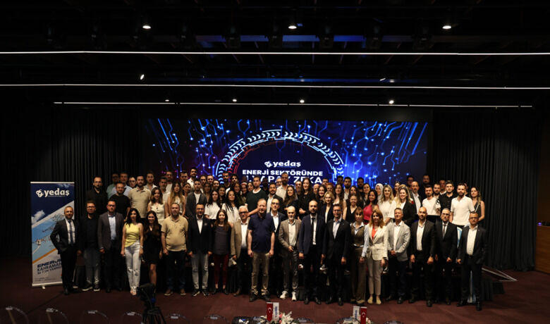 Enerjide yapay zekanın kalbi Samsun’da attı
 - Samsun’da bu yıl ikincisi düzenlenen "Enerjide Yapay Zeka Zirvesi"nde, enerji sektöründe yapay zekanın kullanımı ve teknolojik dönüşüm masaya yatırıldı.