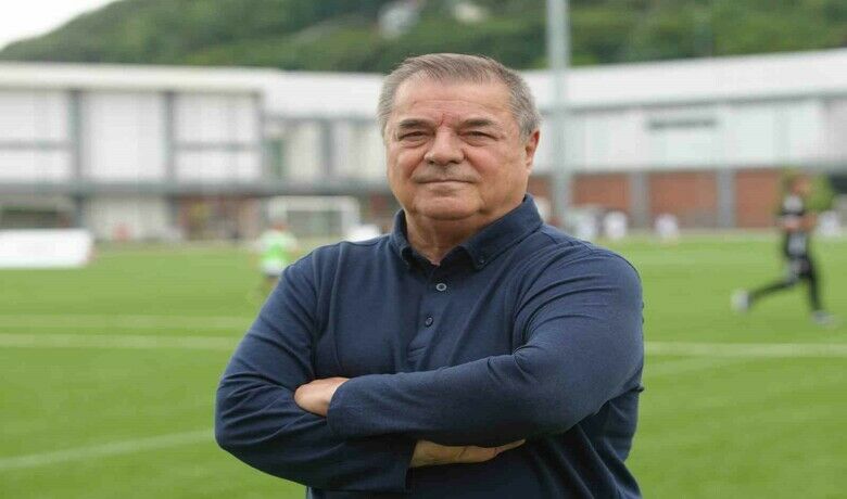 Veysel Bilen: "Transferleri kampöncesinde takıma kazandırmak istiyoruz" - Samsunspor Başkanvekili Veysel Bilen, kadroda belirlenen eksik bölgeler için çalışmalarını sürdürdüklerini ve 7 Temmuz’da başlayacak kampa transferleri yetiştirmek istediklerini söyledi.