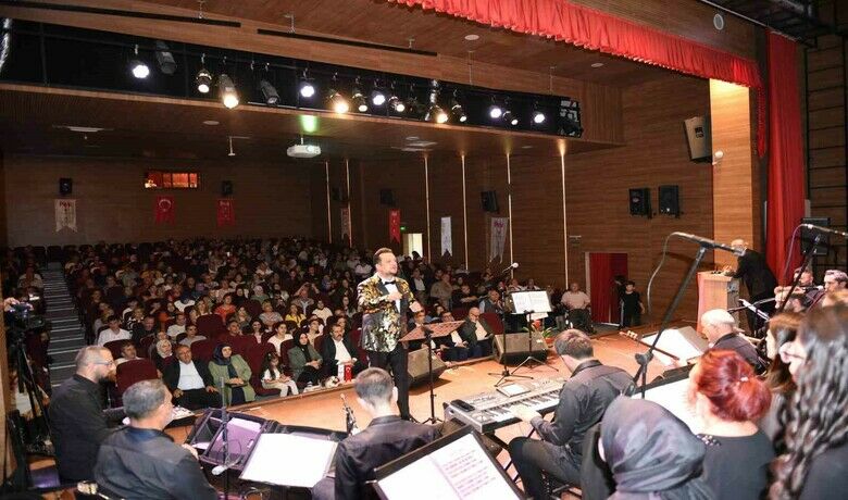 Türkülerle Anadolu turu
 - Samsun’un Vezirköprü ilçesinde "Türkülerle Türkiye’m Konseri" düzenlendi.