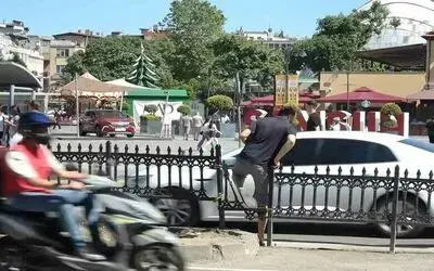 Samsun’da yayaların ölümle dansı: Geçit yerine bariyerden atlıyorlar
