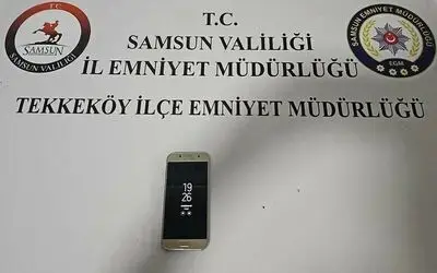 Ehliyet sınavına girerken göğüs kafesinin çukuruna gizlediği cep telefonuyla yakalandı
