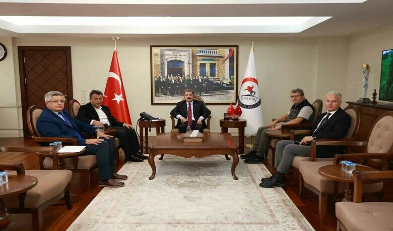 Samsun’da ormanlık alanlardatemizlik çalışması yapılacak - Samsun’da yangın riskinin yüksek olduğu ormanlık alanlar, piknik alanları, orman parkları ve yerleşim yerlerine yakın riskli bölgelerde temizlik çalışması yapılacak.