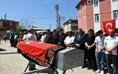 Kıbrıs Gazisi son yolculuğuna uğurlandı
