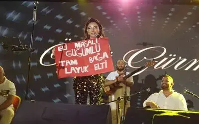 Alaçam’da Yaz Festivali coşkusu: Öykü Gürman konseri
