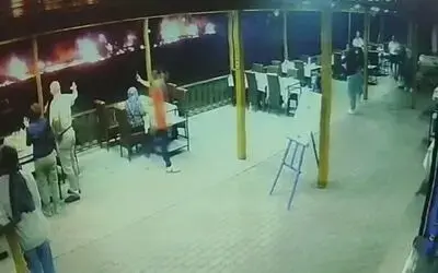 Samsun’da yanarak 5 kilometre gidip ortalığı savaş alanına çeviren tırın dehşet anları ortaya çıktı
