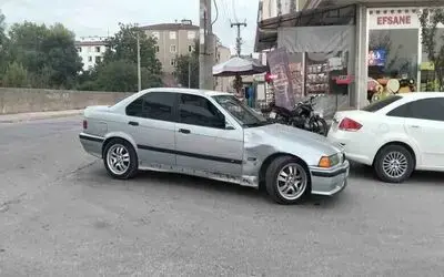 Bafra’da otomobil motosikletle çarpıştı: 1 yaralı
