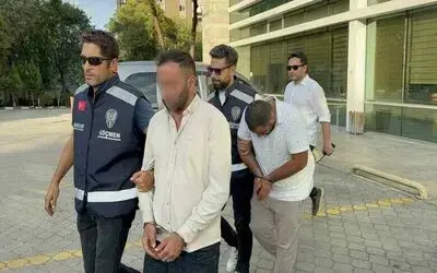 Göçmen kaçakçılığından cezaevinden yeni çıkan 2 kişi yine göçmen kaçakçılığı yaparken yakalandı
