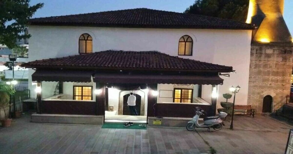 Bafra’da camiden hasır çalındı

