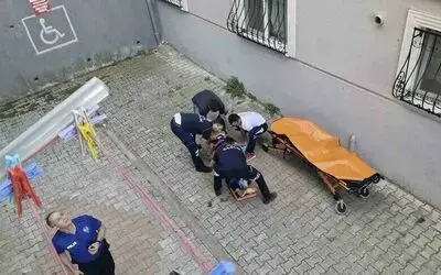 Samsun’da 4’üncü kattan atlayan kuaför kadın hayatını kaybetti
