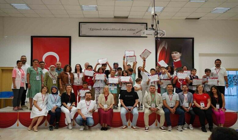 Samsun’da matematiklebarıştıran program tamamlandı - SAMSUN (İHA) – Samsun’da özel öğrenme güçlüğü yaşayan öğrencileri matematikle barıştıran proje kapanış toplantısıyla tamamlandı.