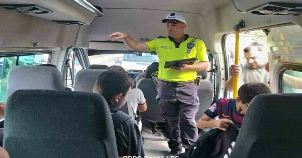 Bafra’da okul servis araçlarına sıkı denetim
