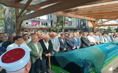 Başkan Doğan’ın kayınvalidesi son yolculuğuna uğurlandı
