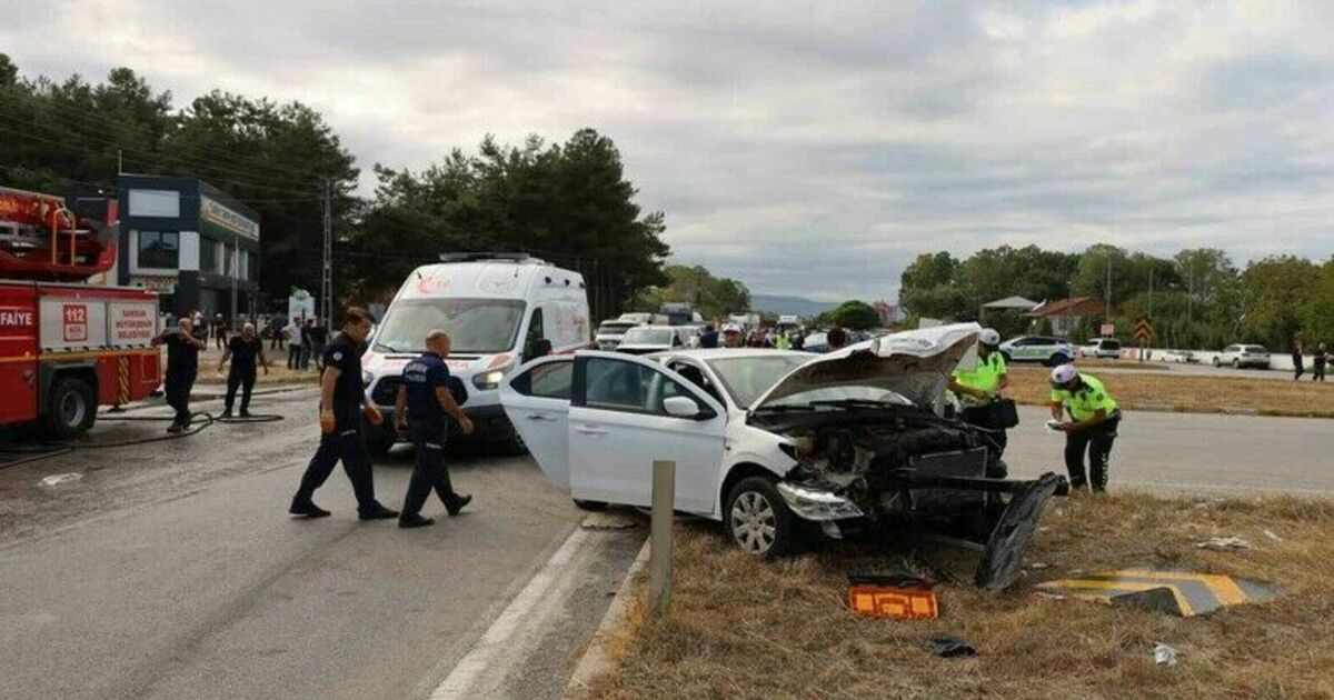 Alaçam yolunda zincirleme trafik kazası: 6 yaralı