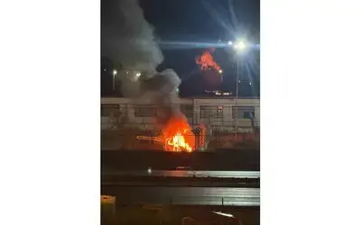 Çarşamba Cezaevi’nde park halindeki kamyonet yandı
