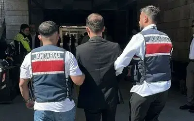 Dolandırıcılık suçundan 8 yıl 4 ay hapis cezası bulunan şahıs jandarma tarafından yakalandı
