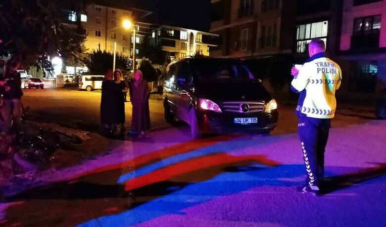 Minibüs ile elektrikli bisikletçarpıştı: 1 çocuk yaralandı - Samsun’un Bafra ilçesinde minibüs ile elektrikli bisikletin çarpışması sonucu 14 yaşındaki bir çocuk yaralandı.