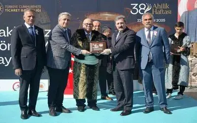 Samsun’da yılın ahisi 55 yılık demir döküm ustası oldu

