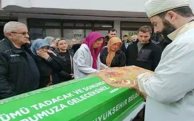 Kazada ölen 13 yaşındaki iki kız çocuğu için gözyaşları sel oldu
