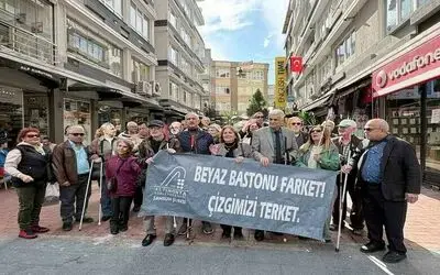 Görme engellilerden "Beyaz Baston" çağrısı: Sosyal güvence altına alınmalı
