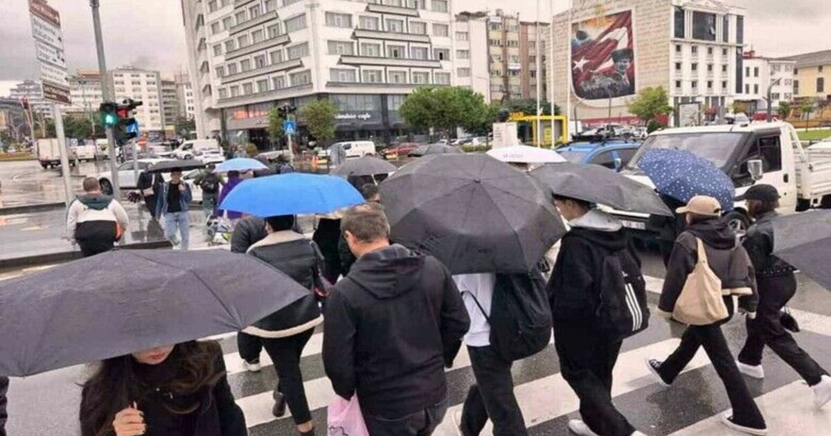 Samsun’da yağmur etkili oldu

