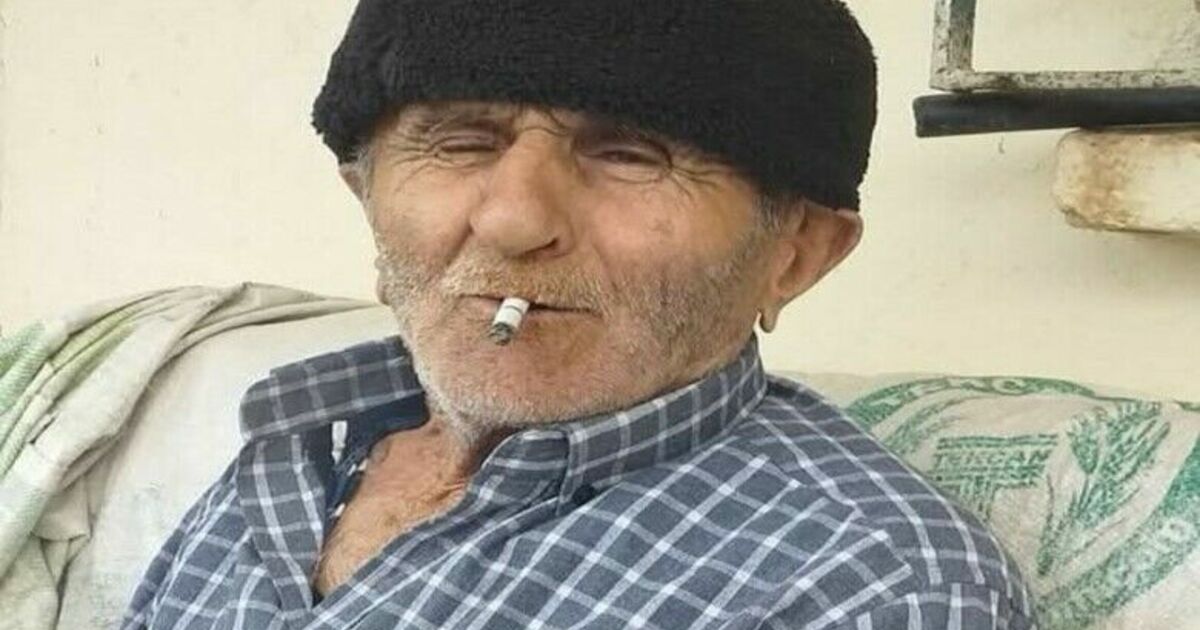 Burhan Ünlü Vefat Etti