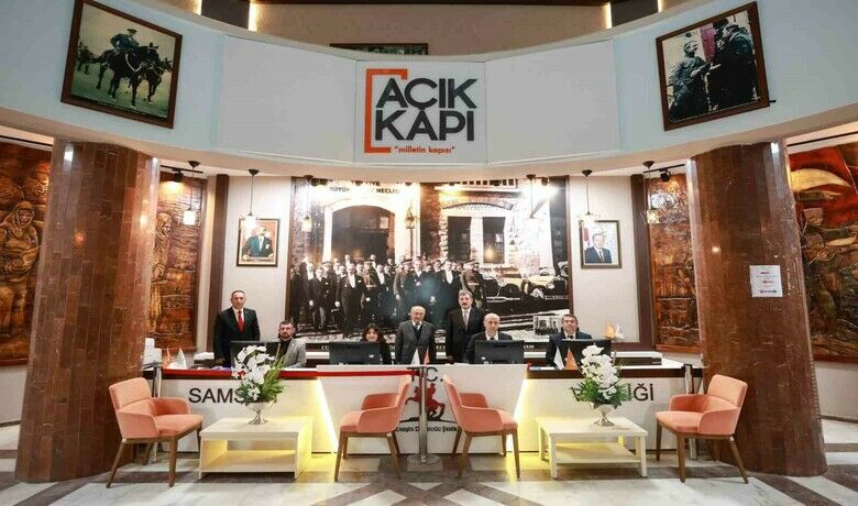 Samsun’da 3 bin 222 vatandaşAçık Kapı’ya başvurdu, tümü sonuçlandı - Samsun Valiliği Açık Kapı Şube Müdürlüğü ile ilçe kaymakamlıklarında kurulan Açık Kapı bürolarına 2025 yılı içinde 3 bin 222 vatandaş başvuruda bulundu. Başvuruların tamamı sonuçlandırıldı.
