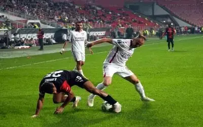 UEFA Konferans Ligi: Samsunspor: 3 - Hamrun: 0 (Maç sonucu)
