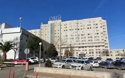 Özel kolej öğrencileri hamburgerden zehirlendi
