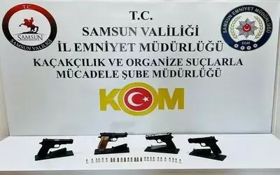 Kaçak silah operasyonunda 4 ruhsatsız tabanca ele geçirildi
