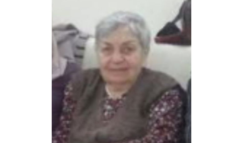 Emine Kaya Vefat Etti - Bafra eşrafından, Hüseyin ve Faika Tokalak’ın kızı; Hasan, İsmail ve Bekir Tokalak’ın kız kardeşi; Şakir Kaya’nın eşi; Recep ve Sevil Kaya’nın anneleri Emine Kaya vefat etti.
