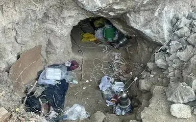 Kaçak kazı yapanlar jandarma tarafından suçüstü yakalandı

