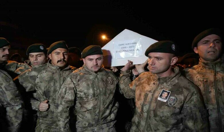 İstanbul’da şehit düşen polismemurunun naaşı Samsun’a getirildi