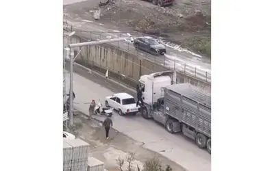 Samsun’da tır şoförüne sopayla saldırdılar
