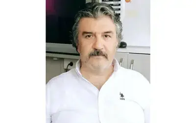 Kalp krizi geçiren sınıf öğretmeni hayatını kaybetti
