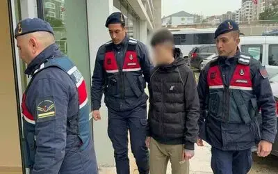 Samsun’da uyuşturucu hapla yakalanan 17 yaşındaki çocuk tutuklandı
